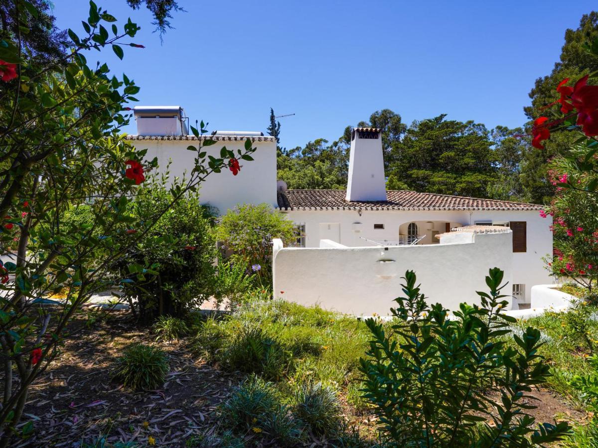 Roofed Villa In Albufeira With Private Swimming Pool Olhos de Agua  Værelse billede
